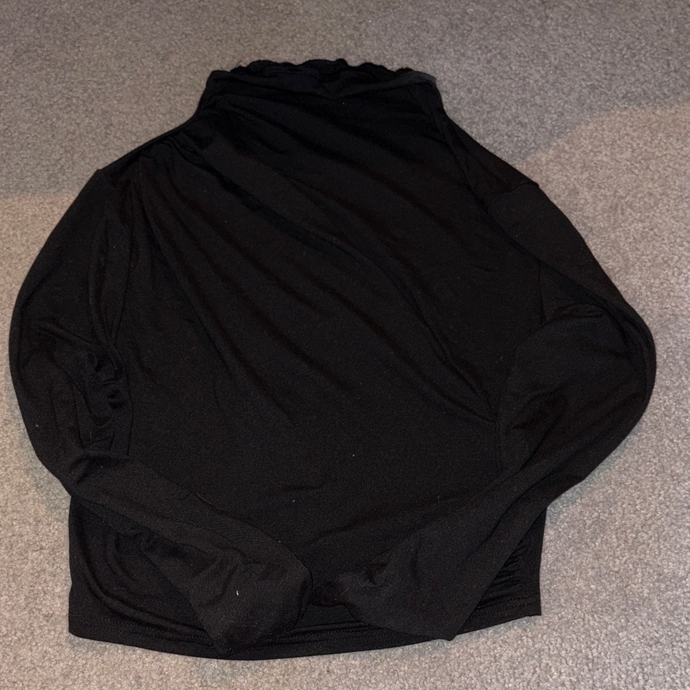 SHEIN Black Long Sleeve Top